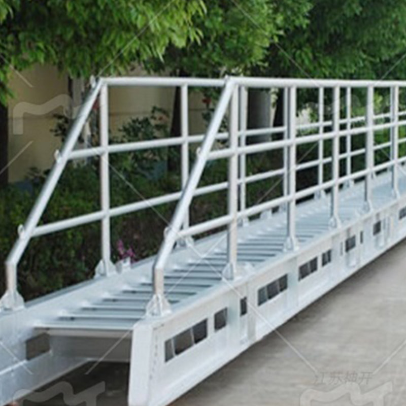অ্যালুমিনিয়াম গ্যাংওয়ে